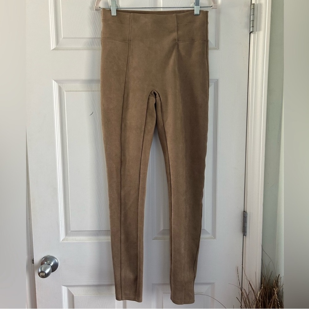 Spanx Faux Suede legging M Tall EUC Camel Tan
